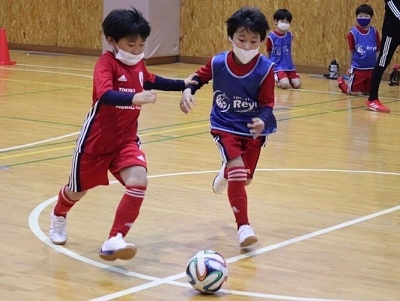 神奈川県 東急sレイエス フットボールスクール ルネサンス相模大野 スポサーチ