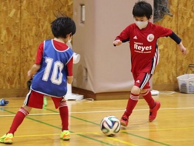 神奈川県 東急sレイエス フットボールスクール ルネサンス相模大野 スポサーチ